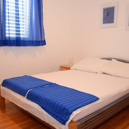 Apartments Bozic Novi Vinodolski Esterno foto